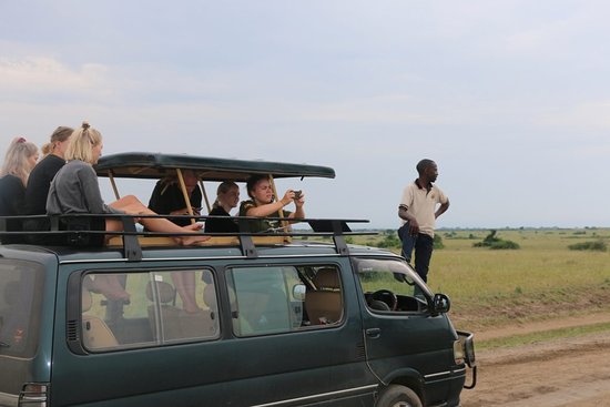 Top Travel Services Offered By Rent A Driver Rwanda